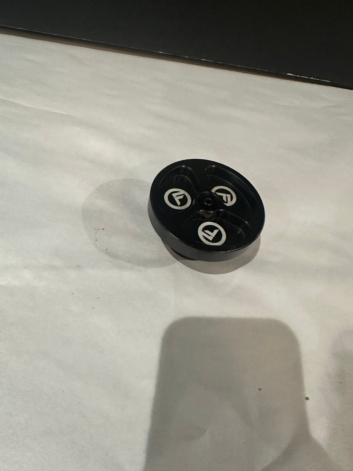 CRF 110/125F flush gas cap USED