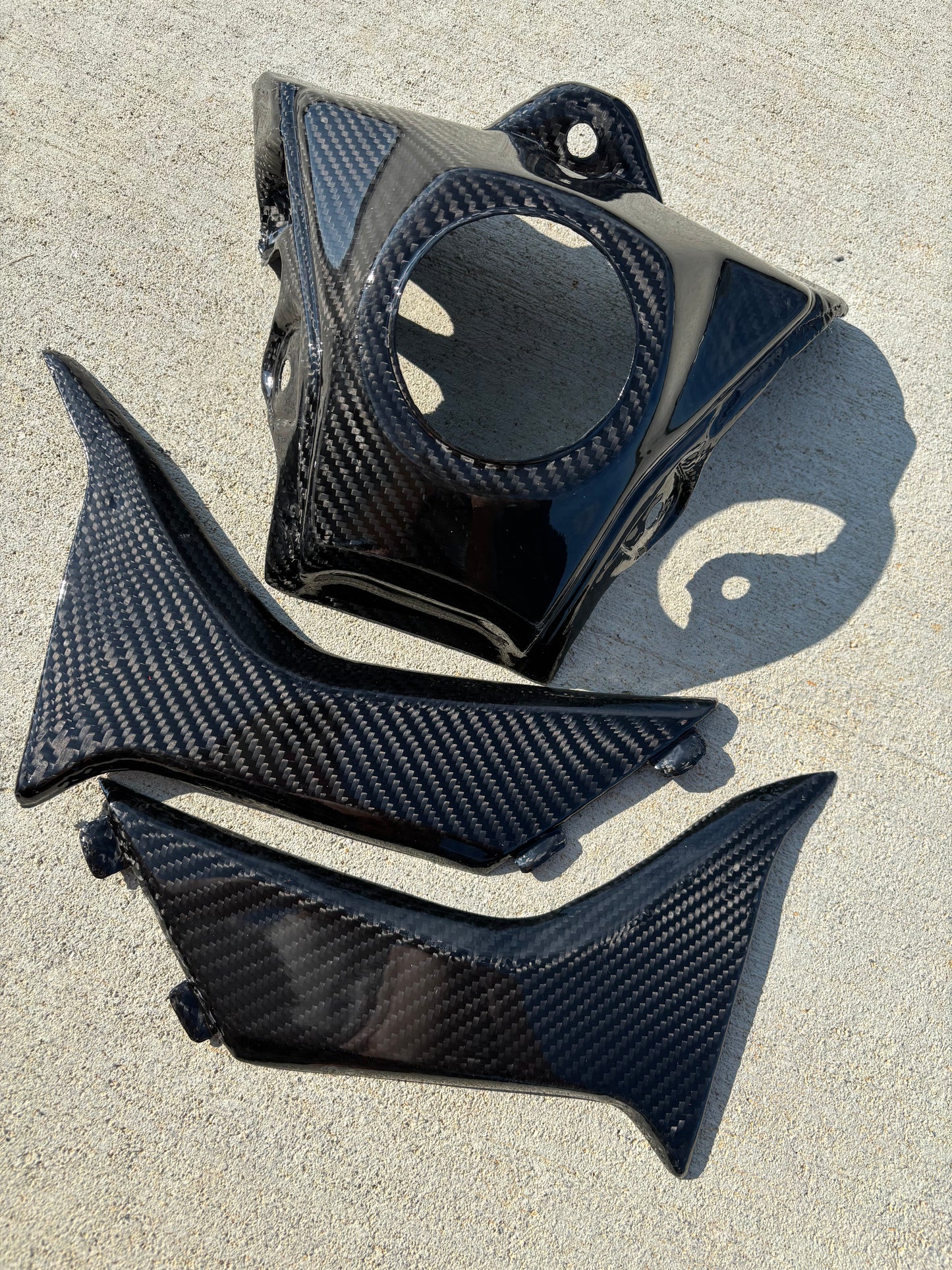 Carbon fiber tank cover