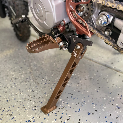 LUX BILLET UNIVERSAL KICKSTAND BRACKET CRF 110