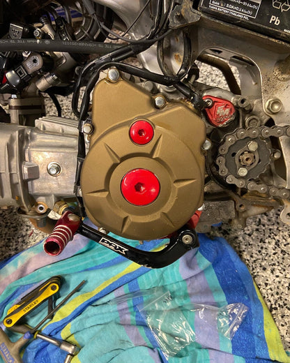Engine bolts Red